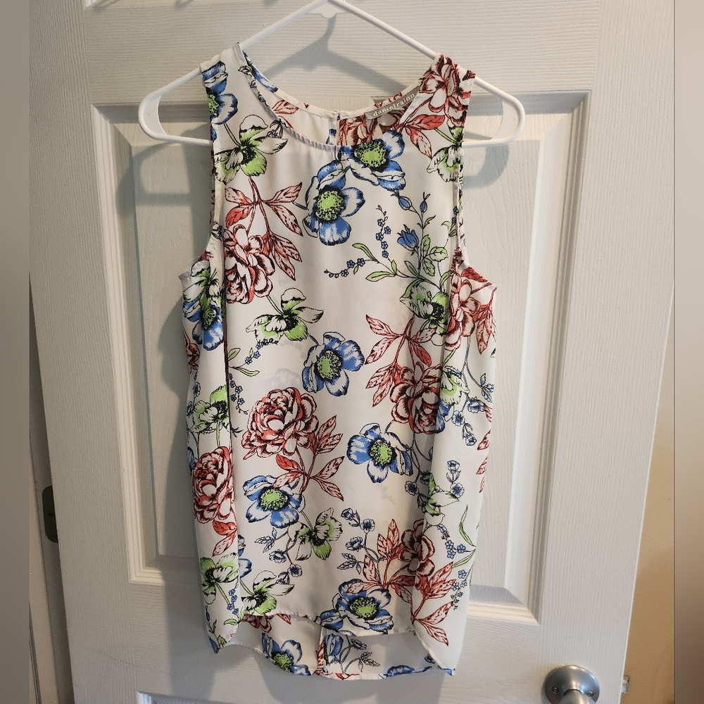 Daniel Rainn Red Blue Green Sleeveless Tank Top